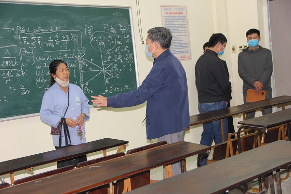 Trường ĐH Khoa học Tự nhiên đã và đang thực hiện tốt công tác phòng chống dịch bệnh Covid-19